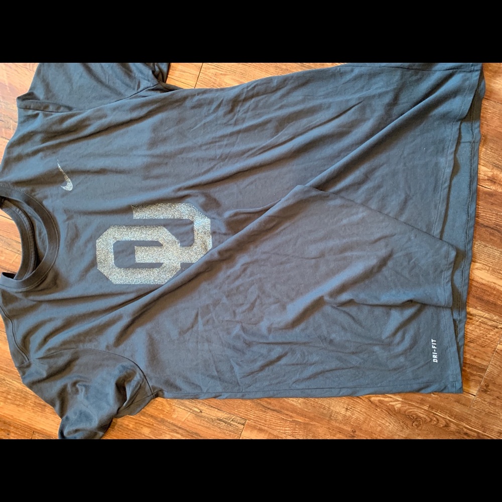 Nike dru fit OU WOMENS XXL